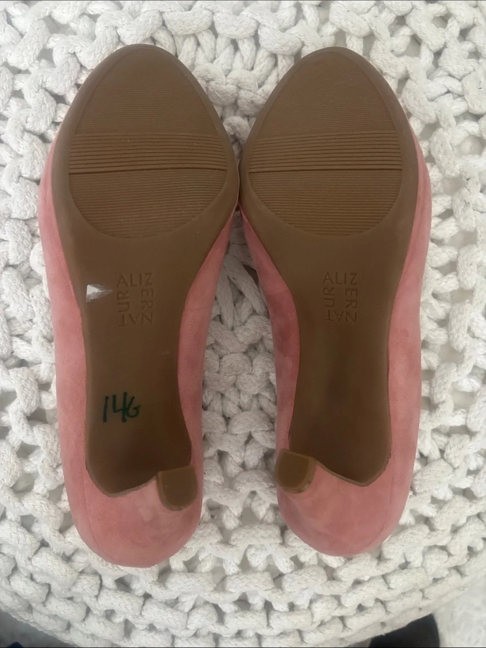 Naturalizer Pink Suede Mid Heel Pumps